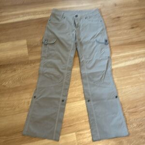 Kuhl Wm Sz 4 Reg, Khaki 6 Pocket, Splash Roll-Up Cargo Pants